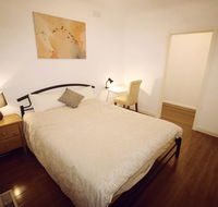 Sunny House - Melbourne Airport Home - Accommodation Rockhampton
