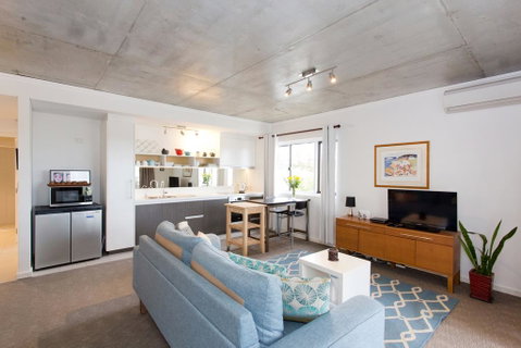 Sunsets By The Beach - Fremantle - Accommodation Rockhampton 1