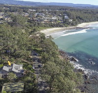 Surfers Ave Retreat Narrawallee - Accommodation Rockhampton