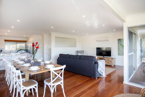 Surfers Beach House - Accommodation Rockhampton 2