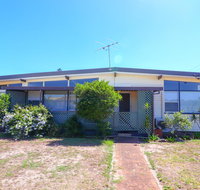 Surfs Up - Accommodation Rockhampton