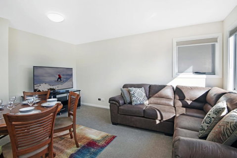T-Bar On Twynam - Accommodation Rockhampton 2