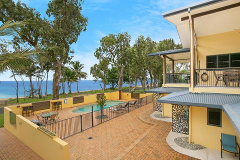 Taihoa Holiday Units Adults Only - Accommodation Rockhampton 1