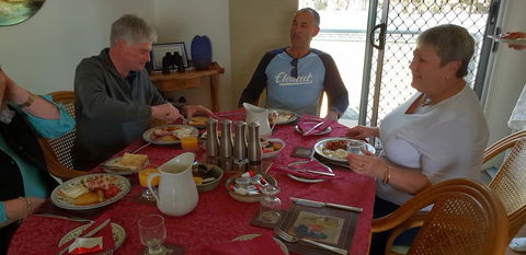 Taits Place Vineyard B & B - Accommodation Rockhampton 3