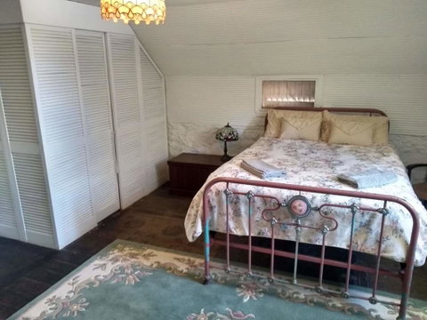 Tanilba House - Accommodation Rockhampton 3