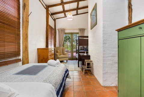 Taradale House Estate - Accommodation Rockhampton 2