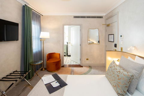 Tattersalls Hotel - Accommodation Rockhampton 1