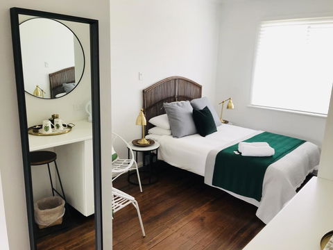 Tea Gardens Hotel - Accommodation Rockhampton 2