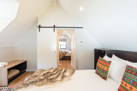 The African Village - Accommodation Rockhampton 3