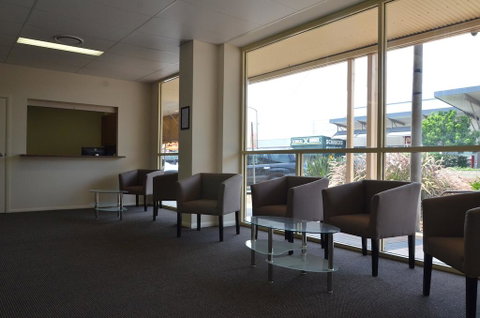 The Australian Hotel Motel - Accommodation Rockhampton 1