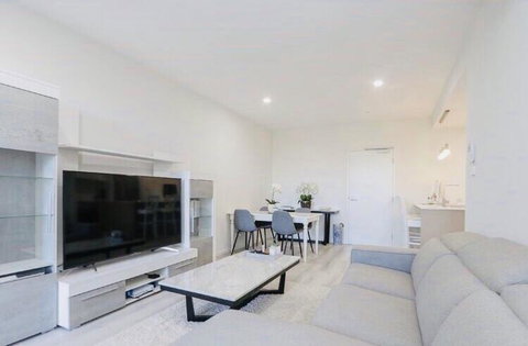 The Beach Pad - Accommodation Rockhampton 0