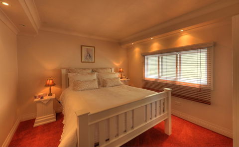 Ellie\'s Cottages - Accommodation Rockhampton 11