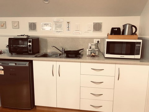 Stamps Of Stanley - Accommodation Rockhampton 3