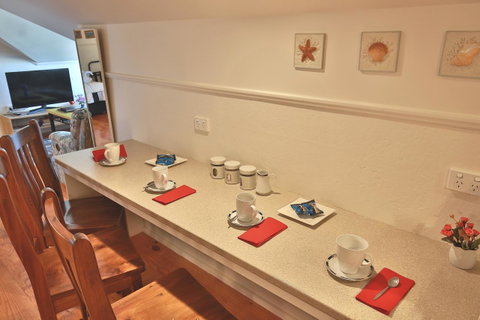 Stamps Of Stanley - Accommodation Rockhampton 2