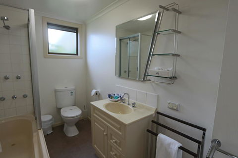 Moonah Central Apartments - Accommodation Rockhampton 27