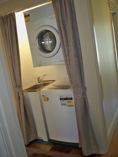 Moonah Central Apartments - Accommodation Rockhampton 36