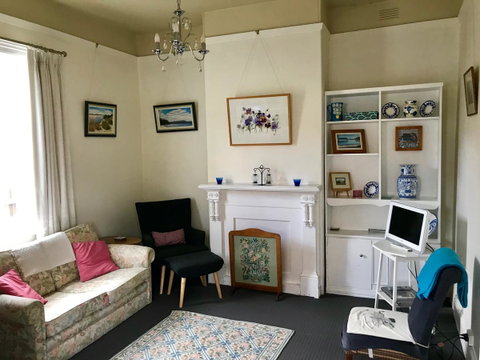 Eliza Cottage - Accommodation Rockhampton 9