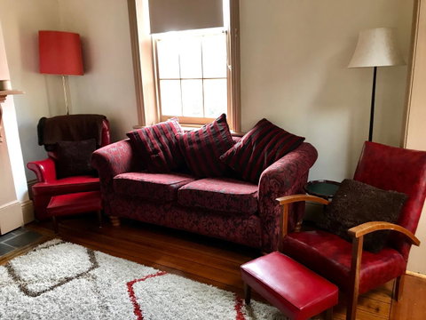 Eliza Cottage - Accommodation Rockhampton 4
