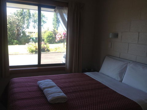 Willaway Motel Apartments - Accommodation Rockhampton 9