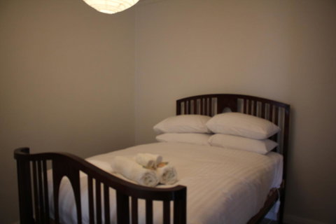 Bridge View Retreat - Accommodation Rockhampton 21