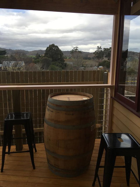 Bridge View Retreat - Accommodation Rockhampton 6