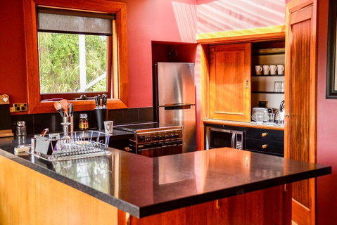 Bridge View Retreat - Accommodation Rockhampton 30