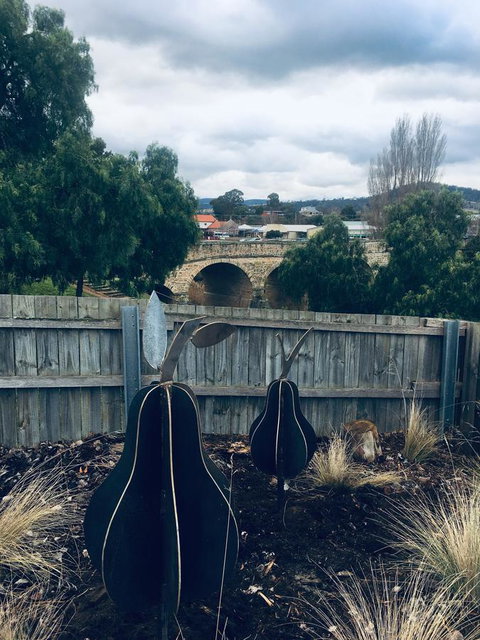 Bridge View Retreat - Accommodation Rockhampton 1