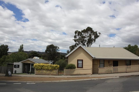 Bridge View Retreat - Accommodation Rockhampton 25