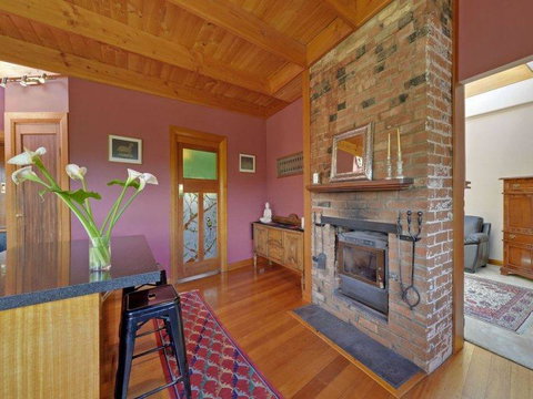 Bridge View Retreat - Accommodation Rockhampton 33