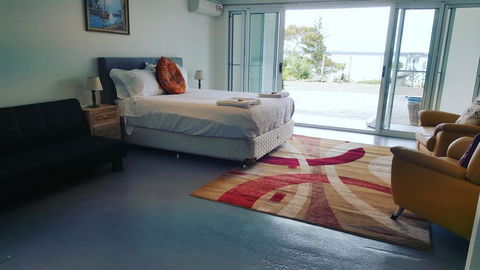 AppleBay Guest House - Accommodation Rockhampton 11