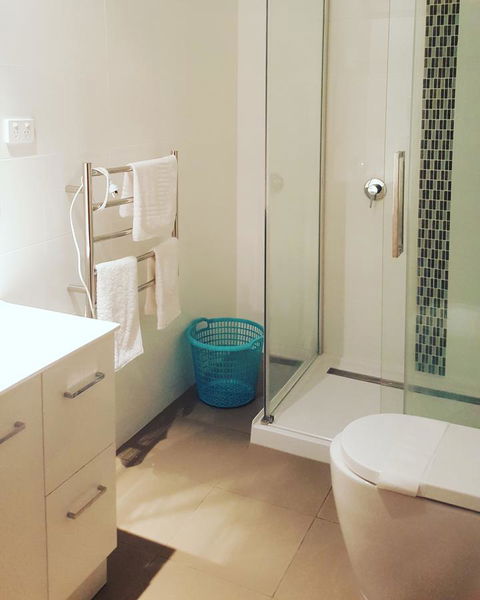 AppleBay Guest House - Accommodation Rockhampton 38