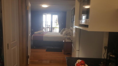 AppleBay Guest House - Accommodation Rockhampton 26