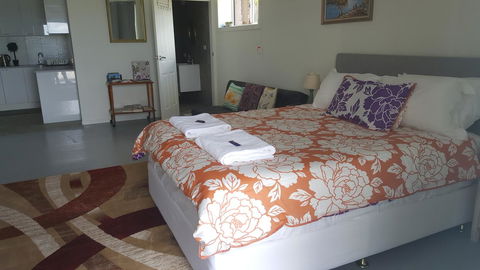AppleBay Guest House - Accommodation Rockhampton 15