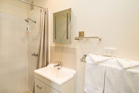 Edgewater Hotel - Accommodation Rockhampton 16