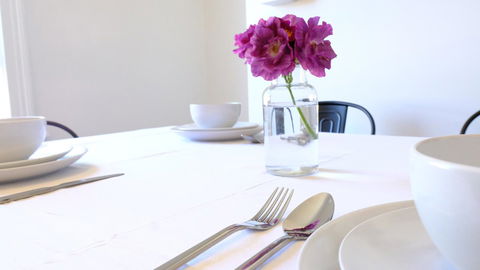 White House - Accommodation Rockhampton 7