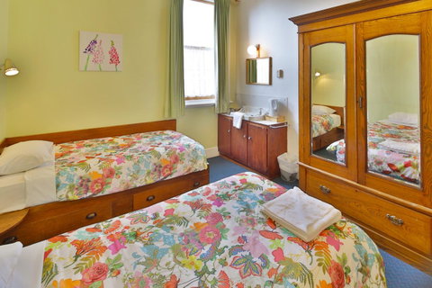 Astor Private Hotel - Accommodation Rockhampton 13