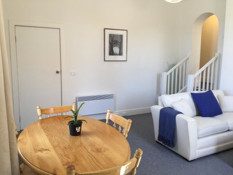 338 On Murray - Accommodation Rockhampton 4