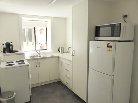 338 On Murray - Accommodation Rockhampton 7