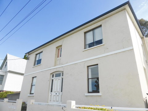 338 On Murray - Accommodation Rockhampton 11