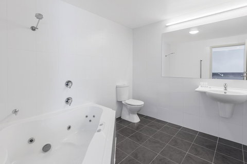 Travelodge Hotel Hobart Airport - Accommodation Rockhampton 11