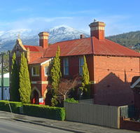 Edinburgh Gallery Bed  Breakfast - Accommodation Rockhampton