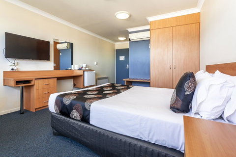 Black Buffalo - Accommodation Rockhampton 6