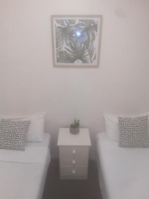 Abel Tasman Airport Motor Inn - Accommodation Rockhampton 1