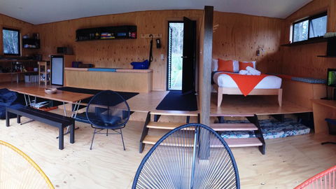 BAY OF FIRES ECO HUT Off Grid Experience At Binalong Bay - Accommodation Rockhampton 8
