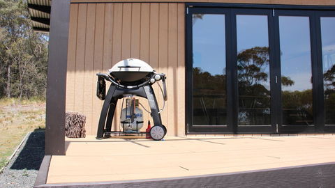 BAY OF FIRES ECO HUT Off Grid Experience At Binalong Bay - Accommodation Rockhampton 14