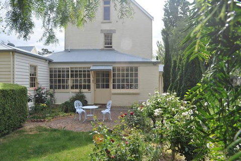 The Mill House Cottage - Accommodation Rockhampton 13