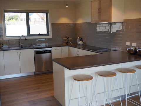 GRANITE BEACH HOUSE @ Bay Of Fires - Accommodation Rockhampton 5