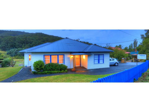 Ashdowns Of Dover - Accommodation Rockhampton 3