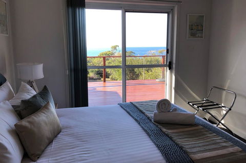 BAY OF FIRES SEACHANGE Ocean Frontage - Accommodation Rockhampton 4