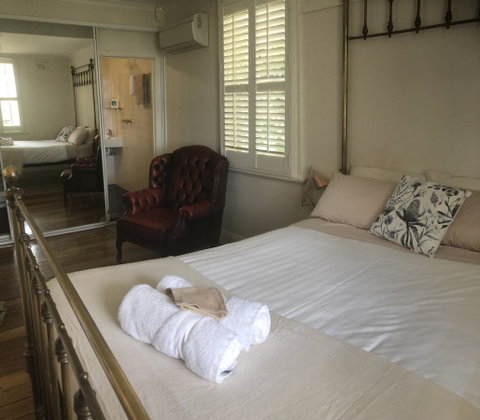 The Port Masters Lodgings - Accommodation Rockhampton 7